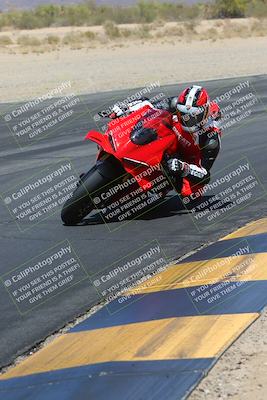 media/Apr-13-2025-Race Pace (Sun) [[7918213ab8]]/Vested/6-Turn 6 Inside (1pm)/
